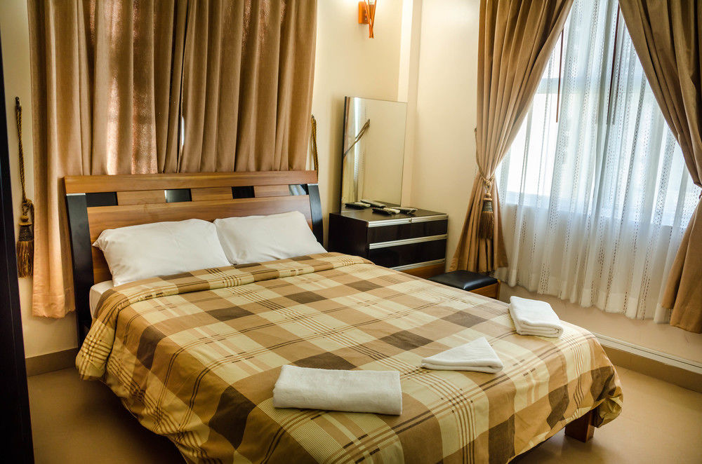 Relax Beach Inn Мале Экстерьер фото